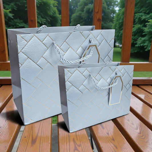 Golden lines gift / goodie bag cardboard with tag (no. 1401) horizontal design