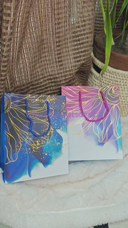 Floral goodie bag with golden outline