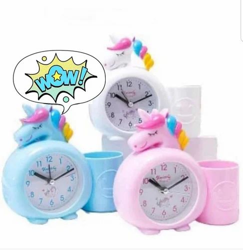 Unicorn clock with pen holder (7050)