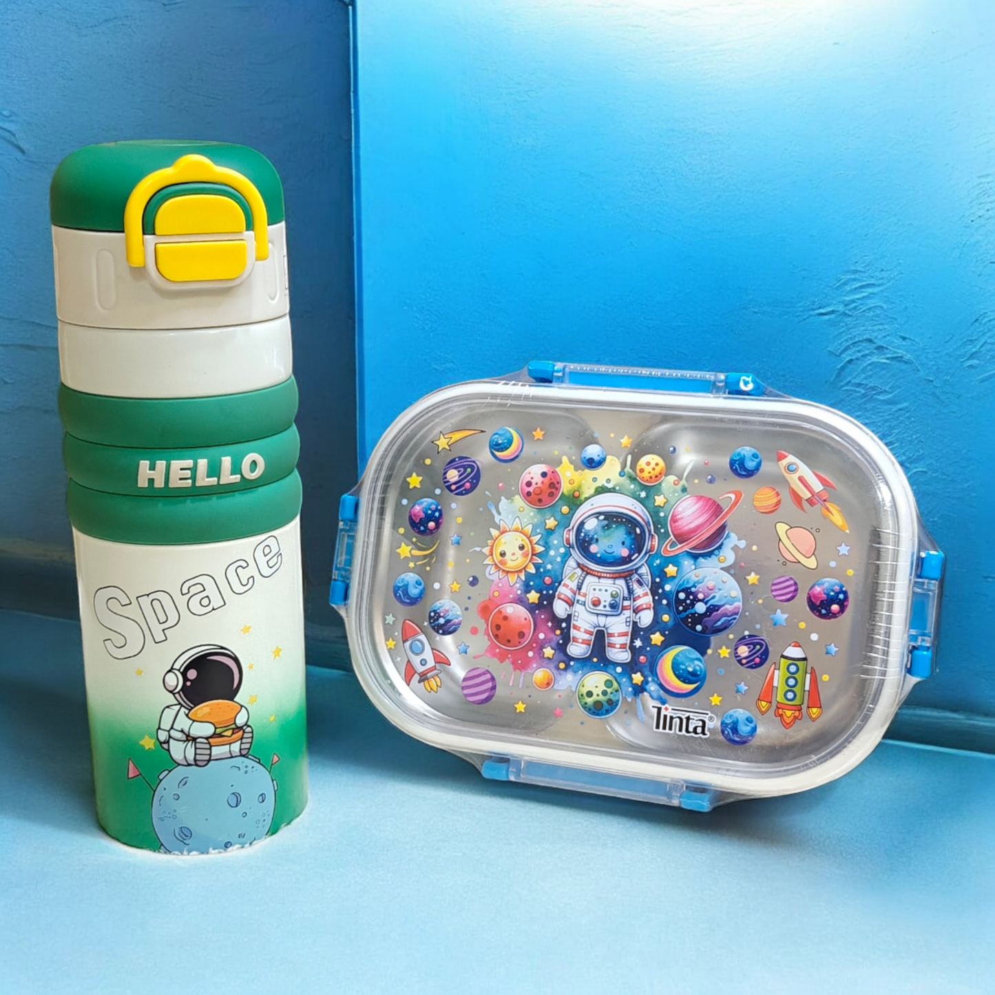 Space theme luchbox & water bottle