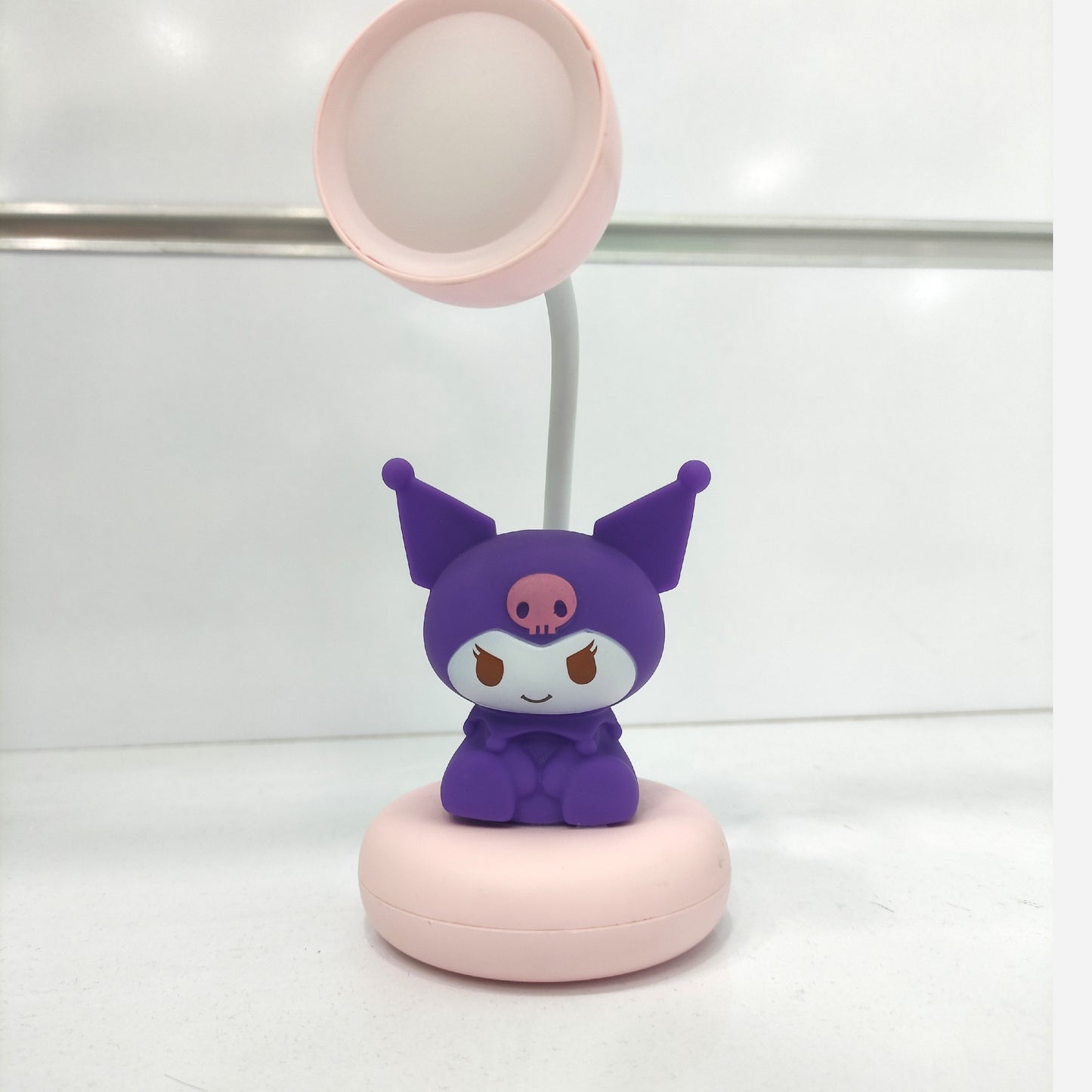Kuromi table led lamp rechargeable 18x9x9 cm