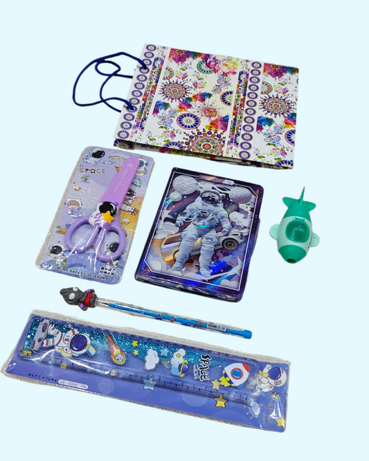 Boys spaceman goodie bag deal