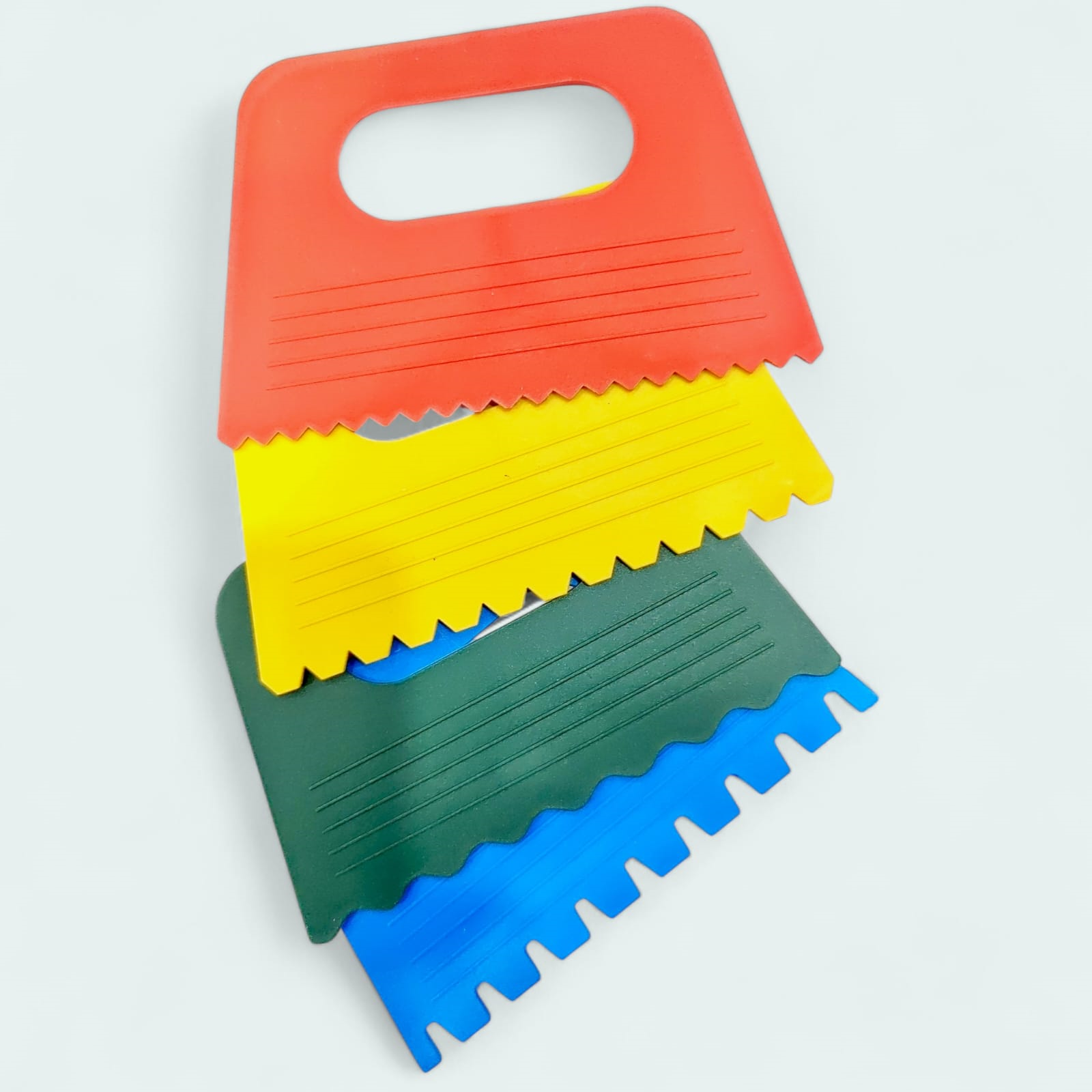 Scraper For Texture Art Work Set Of 4 Plastic – Shoukat Sons